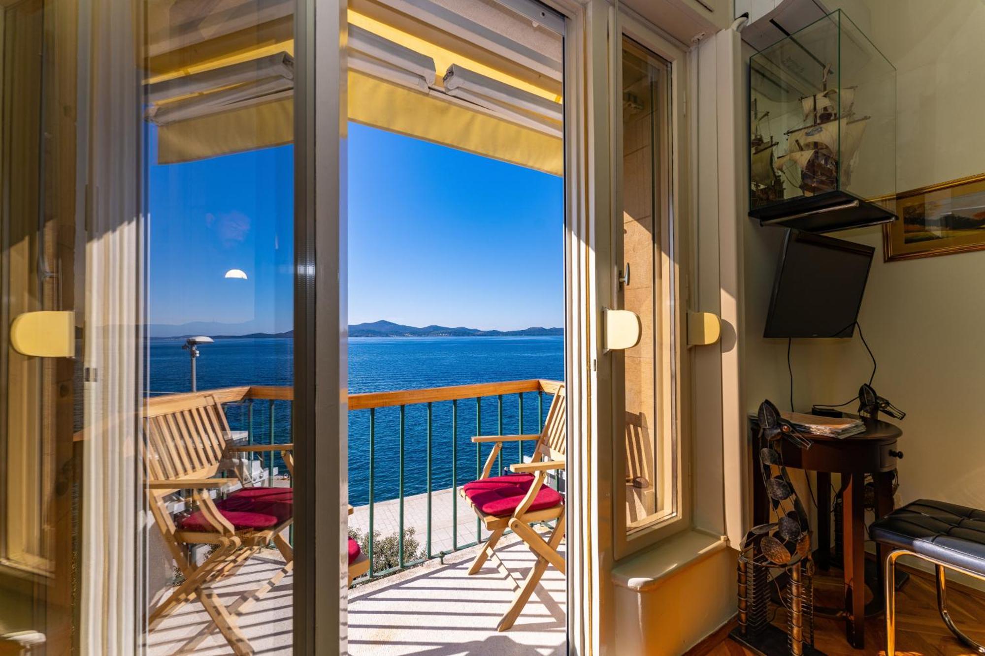 My Dalmatia - Sea View Apartment Riva Задар Екстер'єр фото